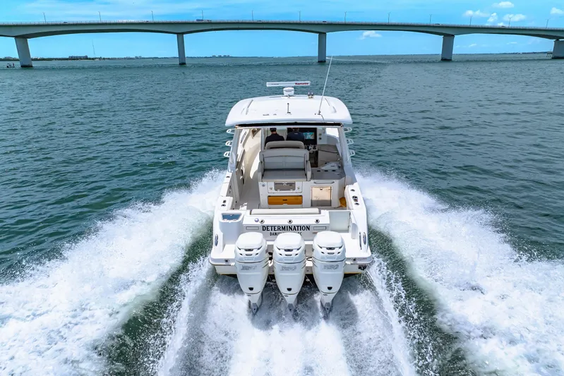 Our Trade Yacht Photos Pics 2019 Boston Whaler 350 Realm Running Photo