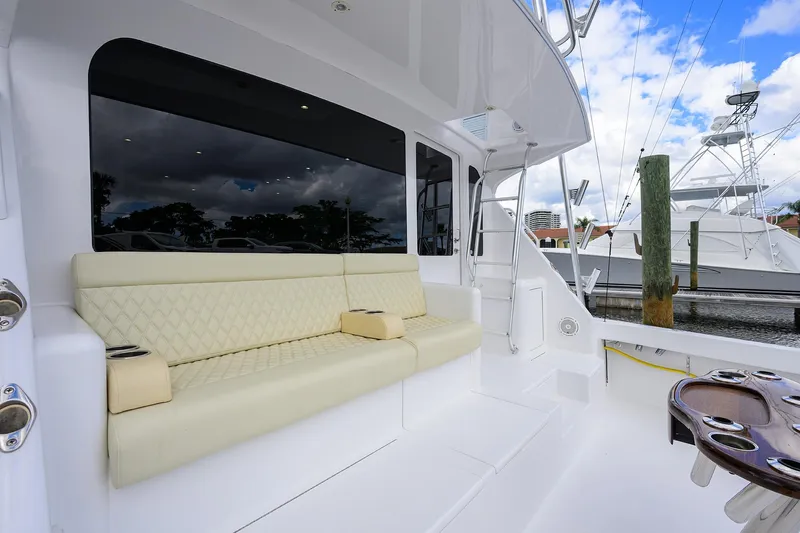 Matter Of Time Yacht Photos Pics Viking 56 Matter Of Time - Cockpit - Mezzanine Seats