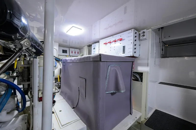 Matter Of Time Yacht Photos Pics Viking 54 Matter Of Time - Engine Room