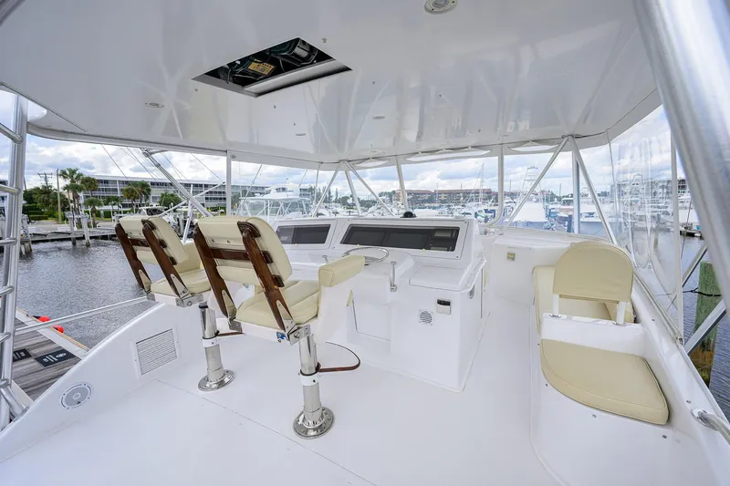 Matter Of Time Yacht Photos Pics Viking 56 Matter Of Time - Flybridge - Helm