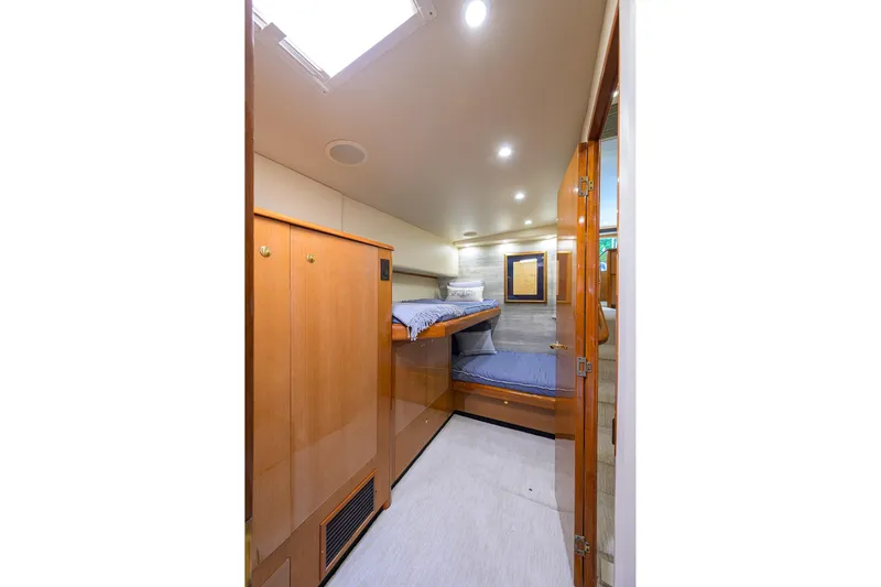 Matter Of Time Yacht Photos Pics Viking 56 Matter Of Time - Stateroom Starboard