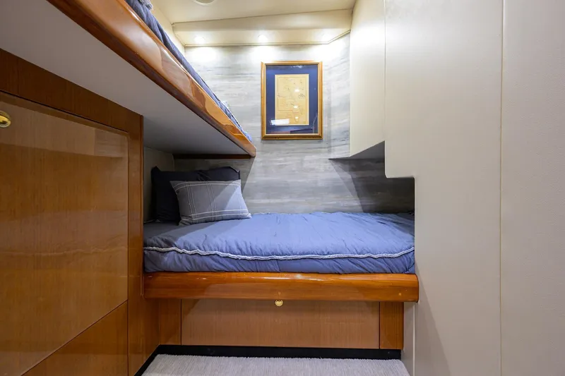 Matter Of Time Yacht Photos Pics Viking 56 Matter Of Time - Stateroom Starboard