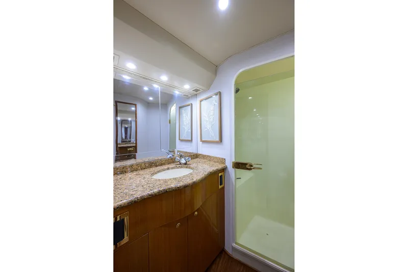 Matter Of Time Yacht Photos Pics Viking 56 Matter Of Time - Master Ensuite Head