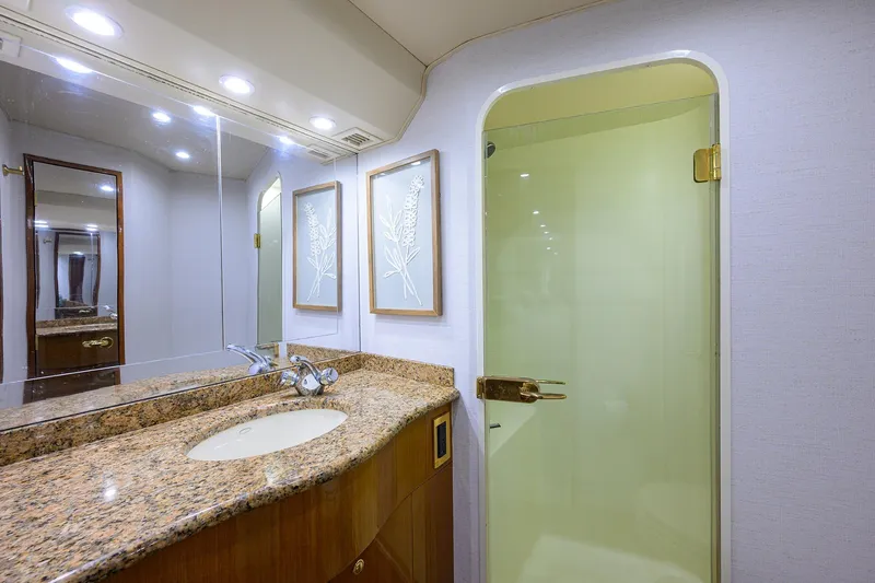 Matter Of Time Yacht Photos Pics Viking 56 Matter Of Time - Master Ensuite Head