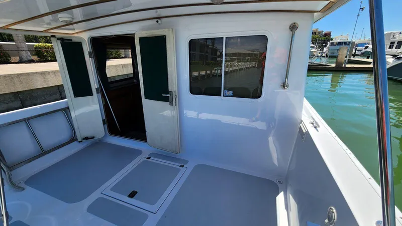 Easy Wind Yacht Photos Pics 