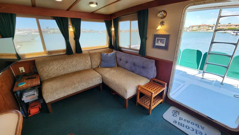 Easy Wind Yacht Photos Pics 