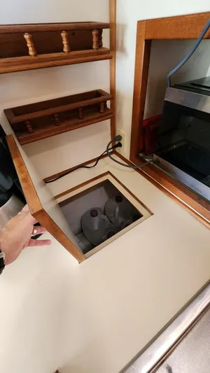 Easy Wind Yacht Photos Pics 