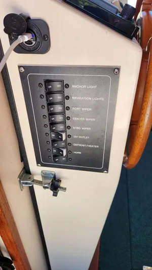 Easy Wind Yacht Photos Pics 