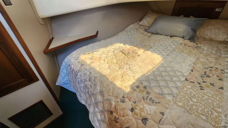 Easy Wind Yacht Photos Pics 