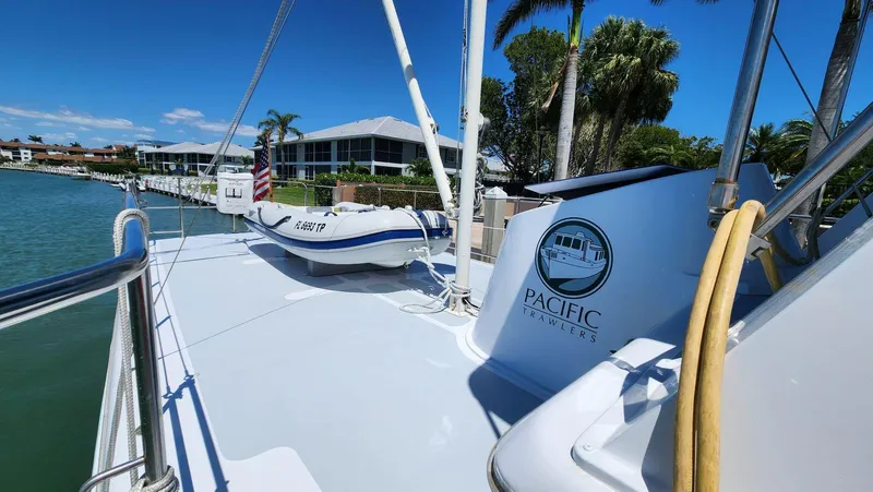 Easy Wind Yacht Photos Pics 