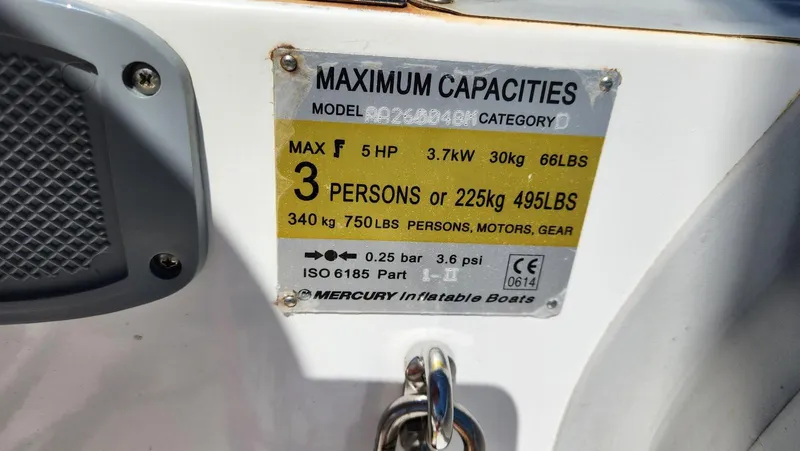 Easy Wind Yacht Photos Pics 