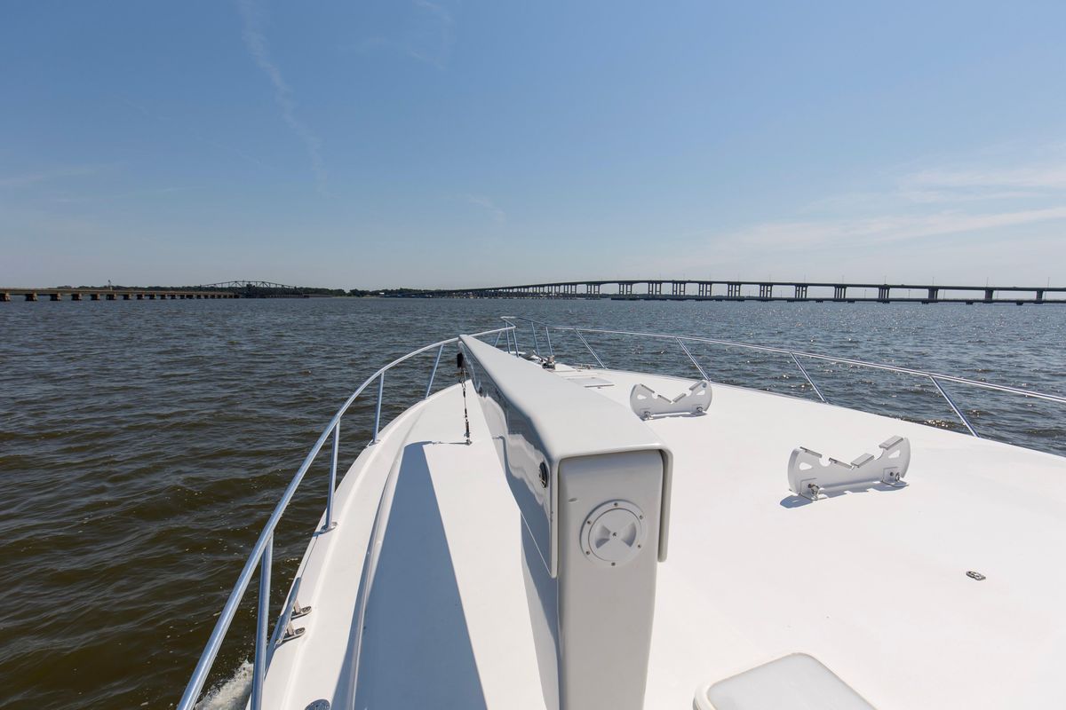 2007 Viking 64 