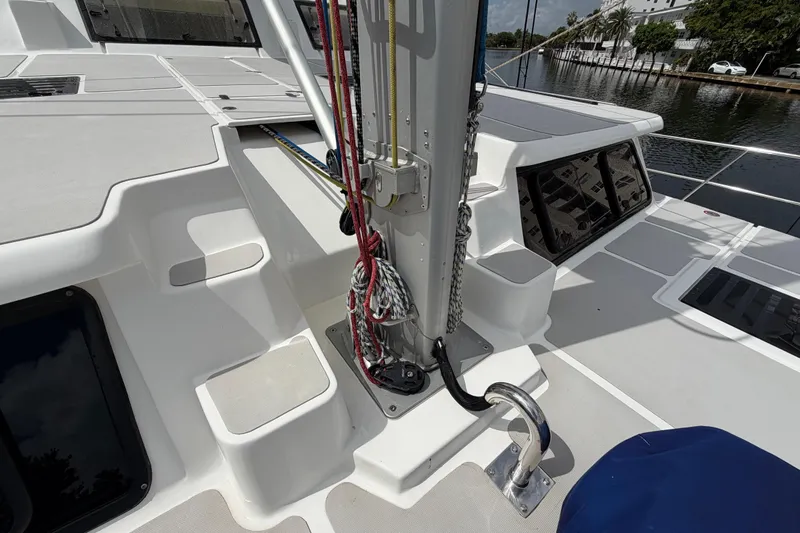 Calacoto Yacht Photos Pics Deck view of 2023 Royal Cape Catamarans Majestic 530, showcasing rigging and sleek design.