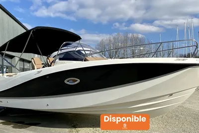 2023 Quicksilver Activ 755 Sundeck
