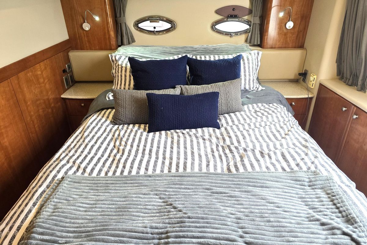 2004 Meridian 45 