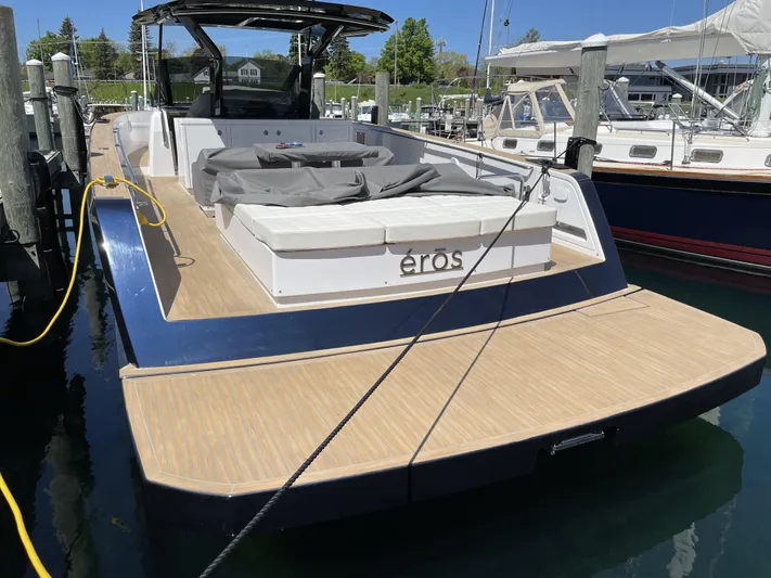 Eros Yacht Photos Pics 