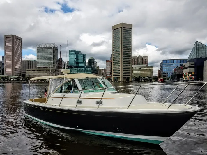 Marquis Yacht Photos Pics 