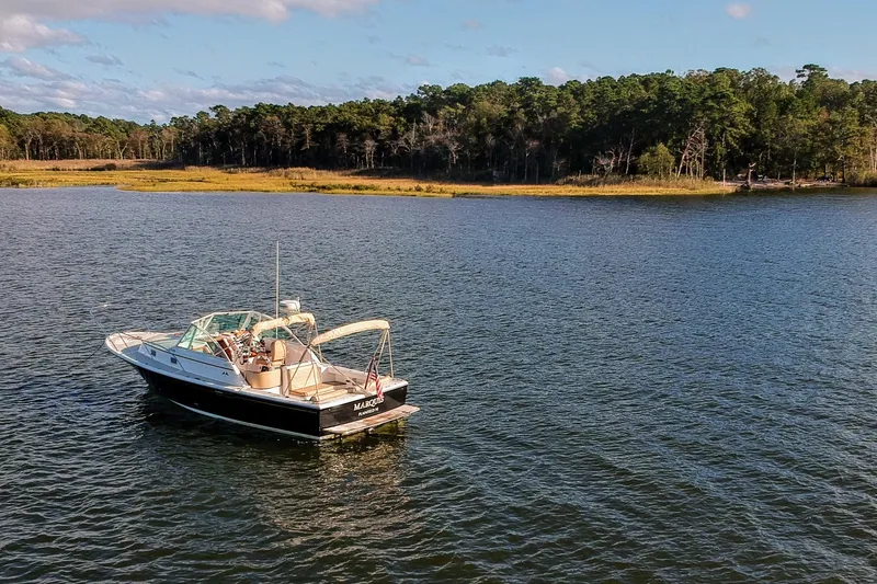 Marquis Yacht Photos Pics 