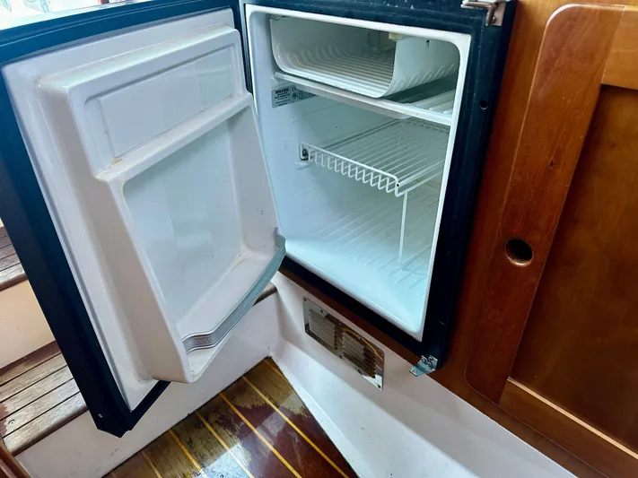 Marquis Yacht Photos Pics 