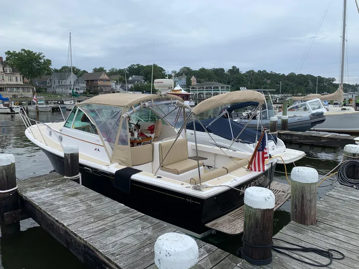 Marquis Yacht Photos Pics 