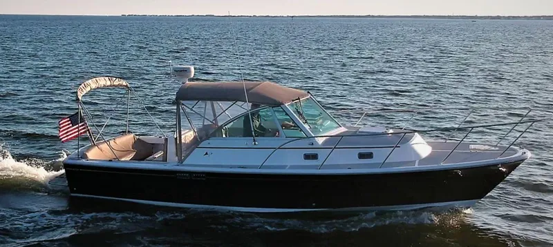 Marquis Yacht Photos Pics 