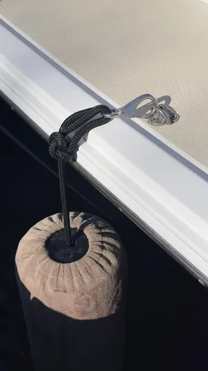 Marquis Yacht Photos Pics 