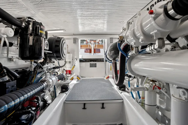 Break Time Yacht Photos Pics 