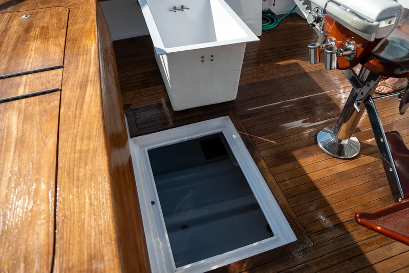 Break Time Yacht Photos Pics 