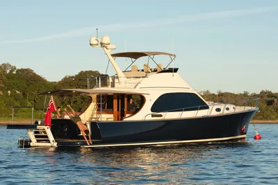 Palm Beach Motor Yachts PB65