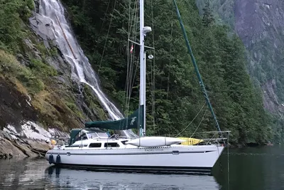 Sceptre 43