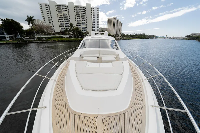 Tin Man Yacht Photos Pics 