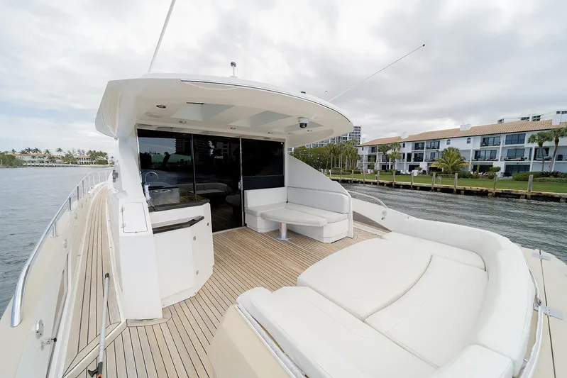 Tin Man Yacht Photos Pics 