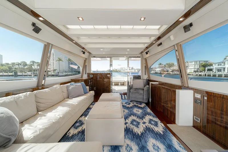 Tin Man Yacht Photos Pics 