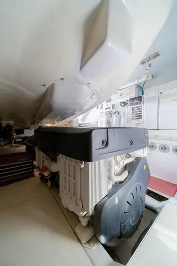 Tin Man Yacht Photos Pics 