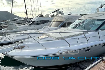 2004 Uniesse 42 Open