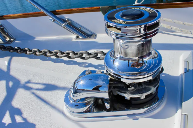 Sir Isaac Yacht Photos Pics 