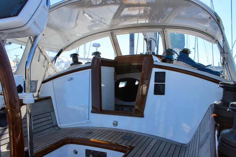 Sir Isaac Yacht Photos Pics 