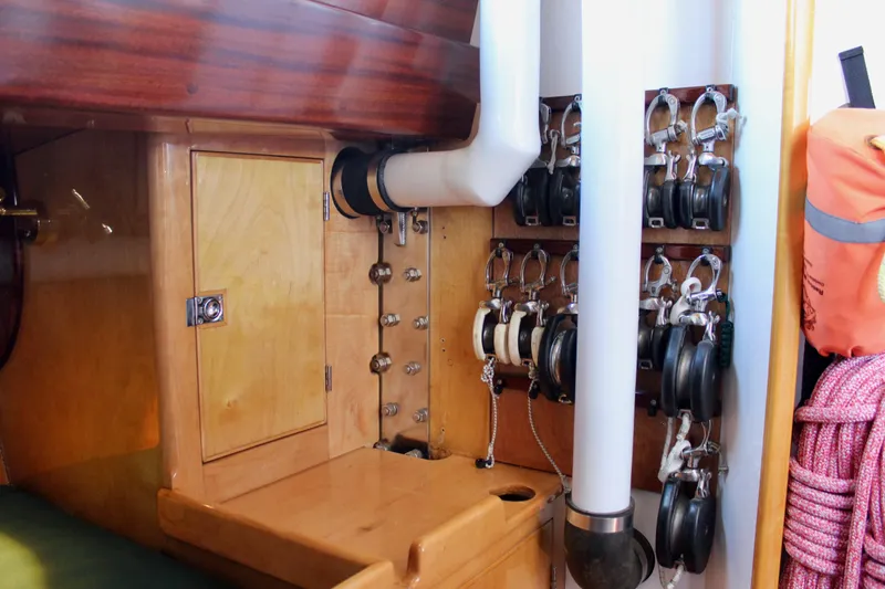 Sir Isaac Yacht Photos Pics 