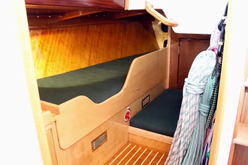 Sir Isaac Yacht Photos Pics 