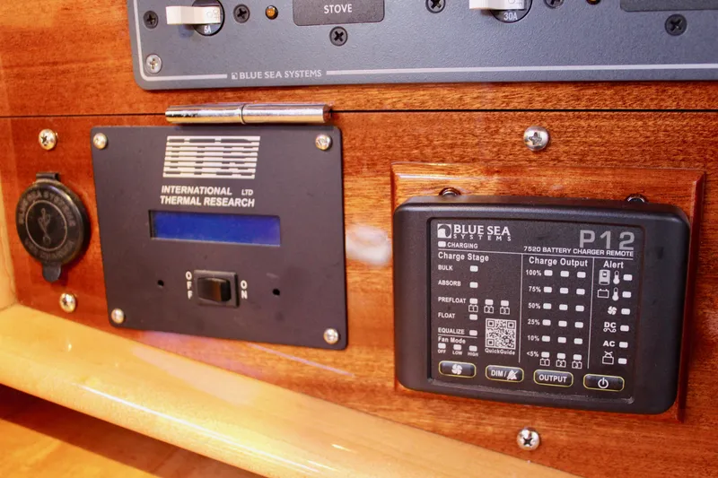 Sir Isaac Yacht Photos Pics 