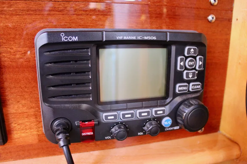 Sir Isaac Yacht Photos Pics 