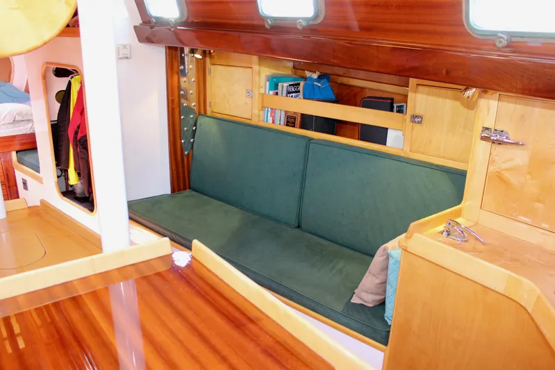 Sir Isaac Yacht Photos Pics 