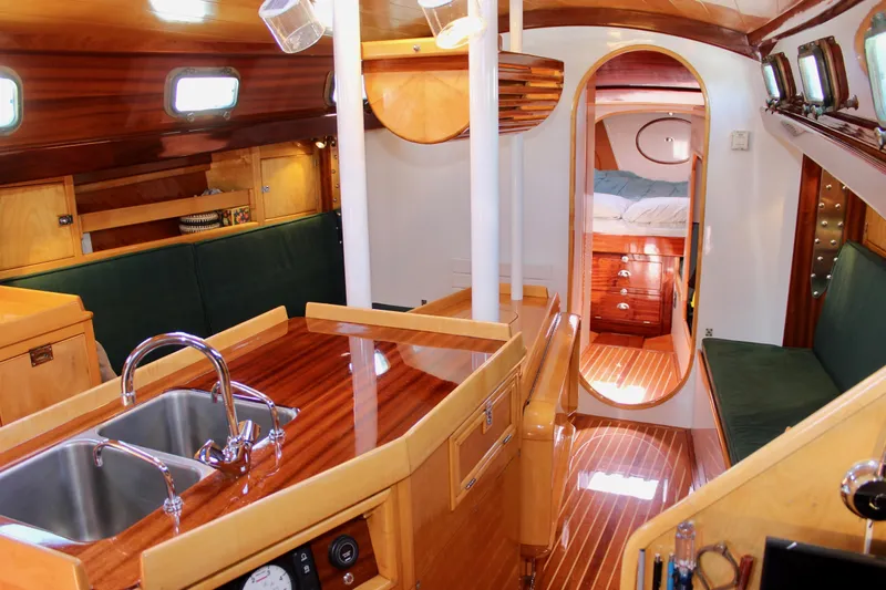 Sir Isaac Yacht Photos Pics 