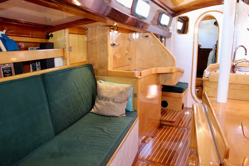 Sir Isaac Yacht Photos Pics 