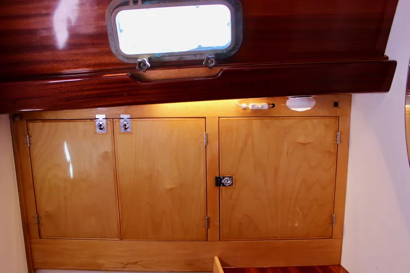 Sir Isaac Yacht Photos Pics 