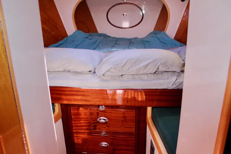 Sir Isaac Yacht Photos Pics 