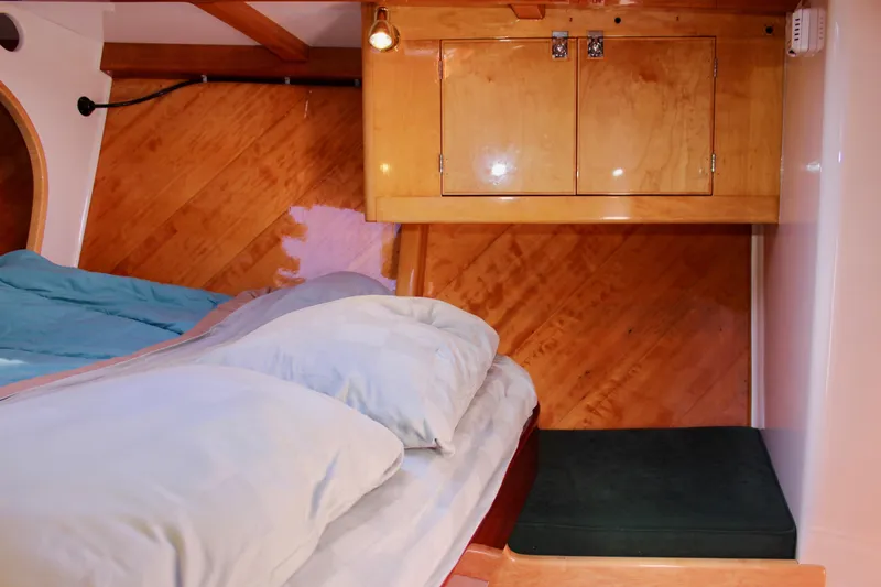 Sir Isaac Yacht Photos Pics 