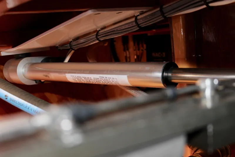 Sir Isaac Yacht Photos Pics 