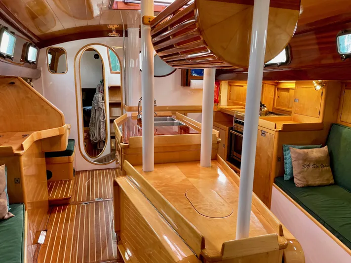 Sir Isaac Yacht Photos Pics 