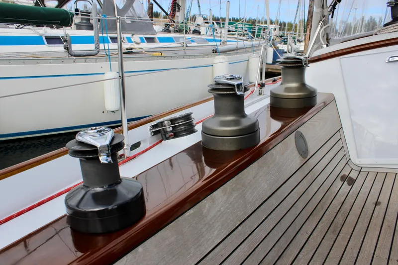 Sir Isaac Yacht Photos Pics 